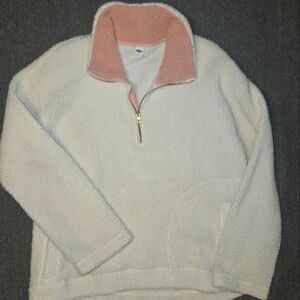 Womens M faux Sherpa pull over